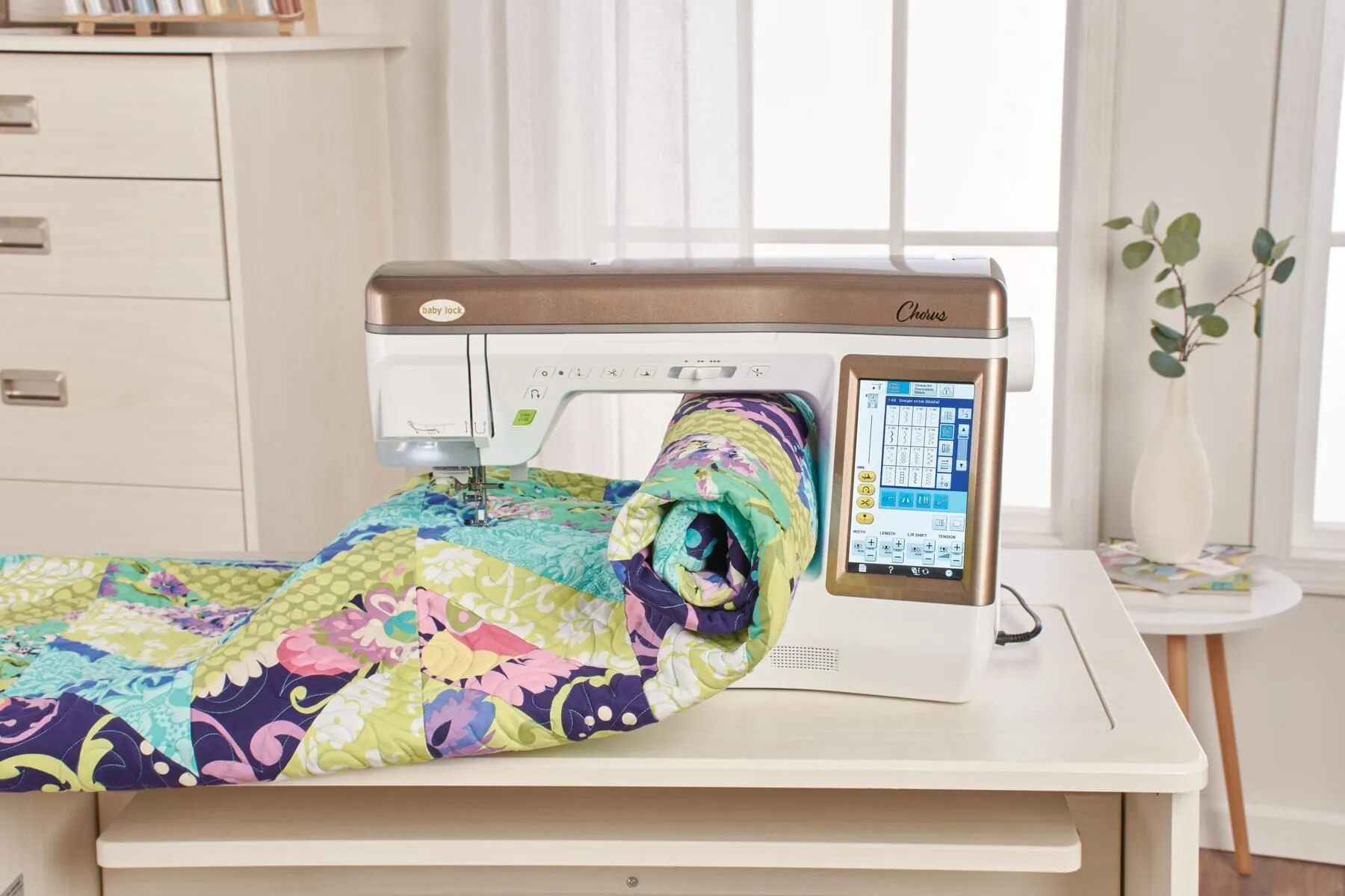 Baby Lock Chorus Sewing and Quilting Machine - with FREE Online Classes & Inspirational Guide (BA-LOK60D   STWB-BLCH)